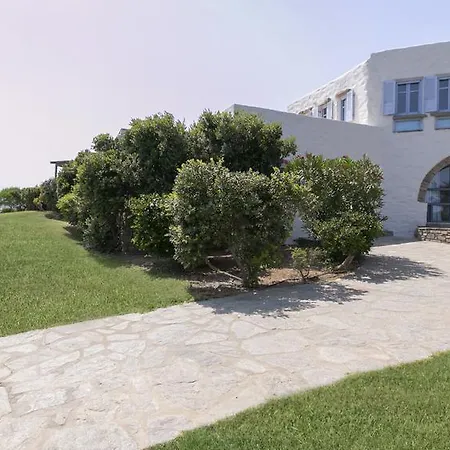 The Beachpath Villa Drios