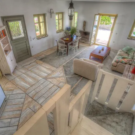 The Beachpath Villa Drios