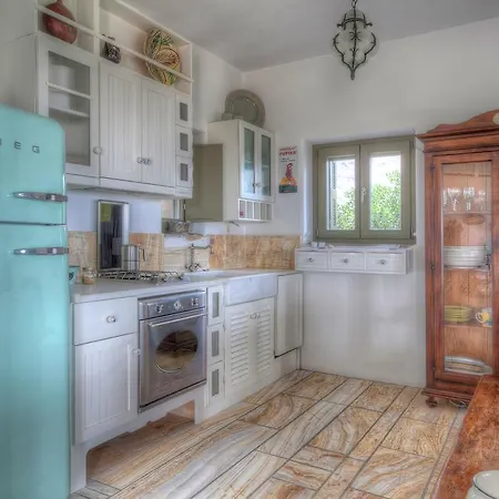 Villa The Beachpath Drios